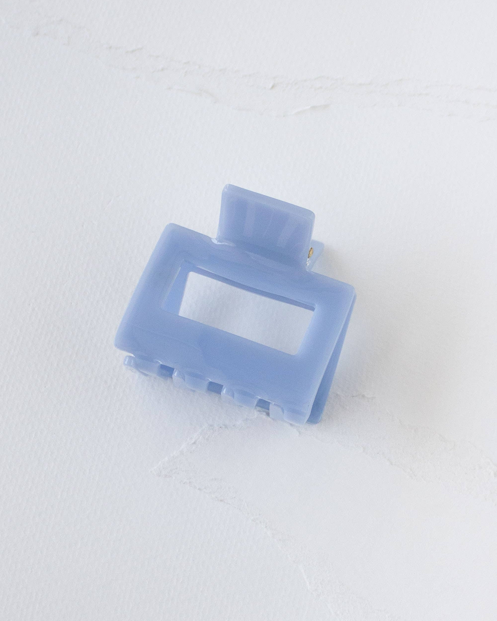 Kylie Hair Clip: Blueberry