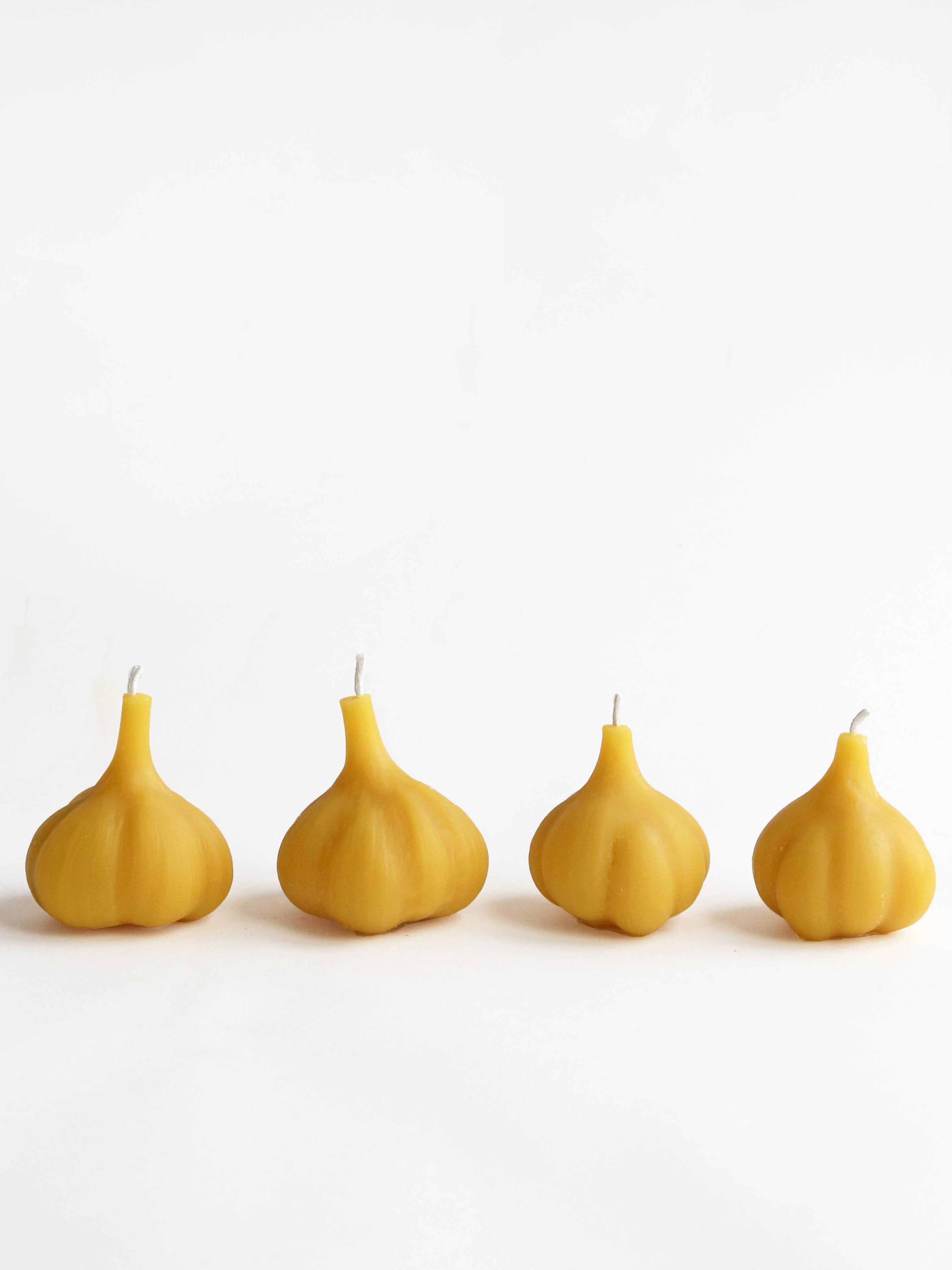 Garlic Beeswax Candle