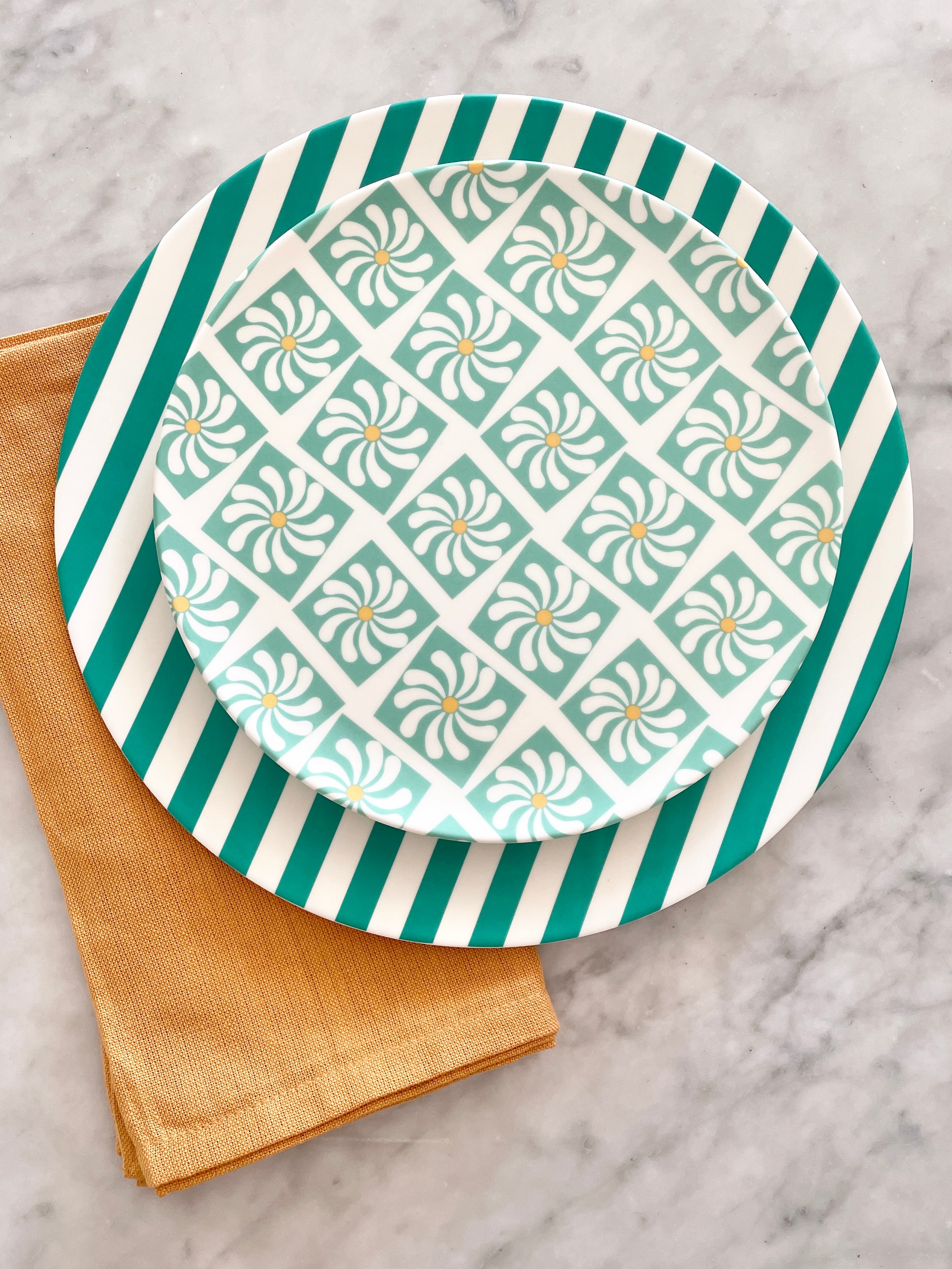 Bamboo Dinner Plates 10"