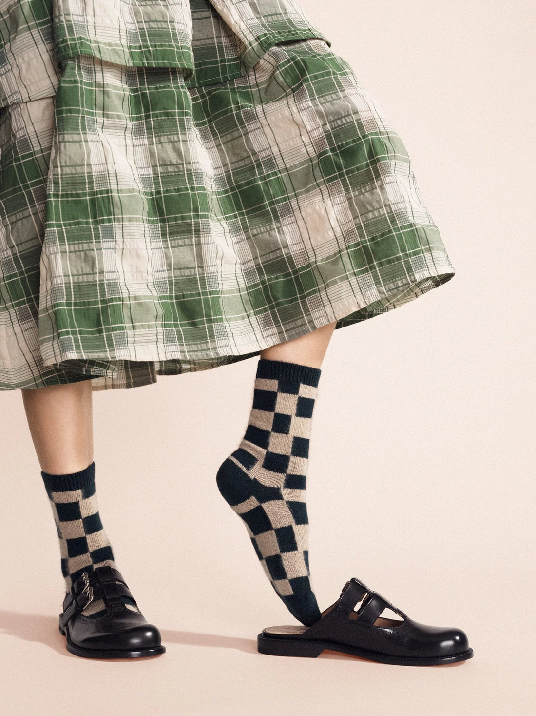 Dash Checkered Cashmere Crew - Forest