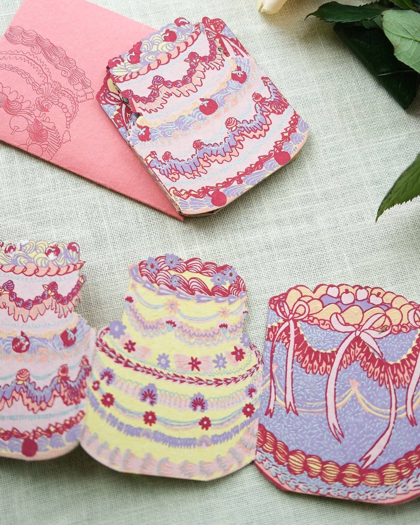 Cake Accordian Card