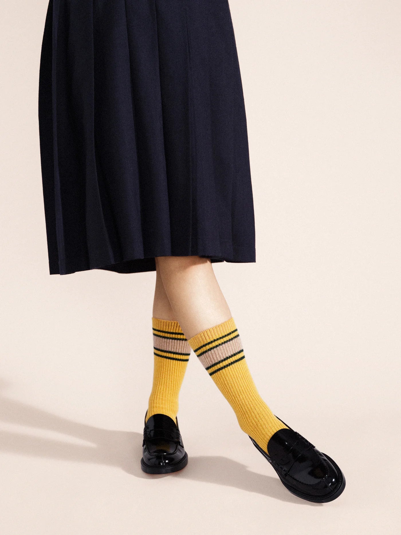 Athleisure Cashmere Crew - Mustard