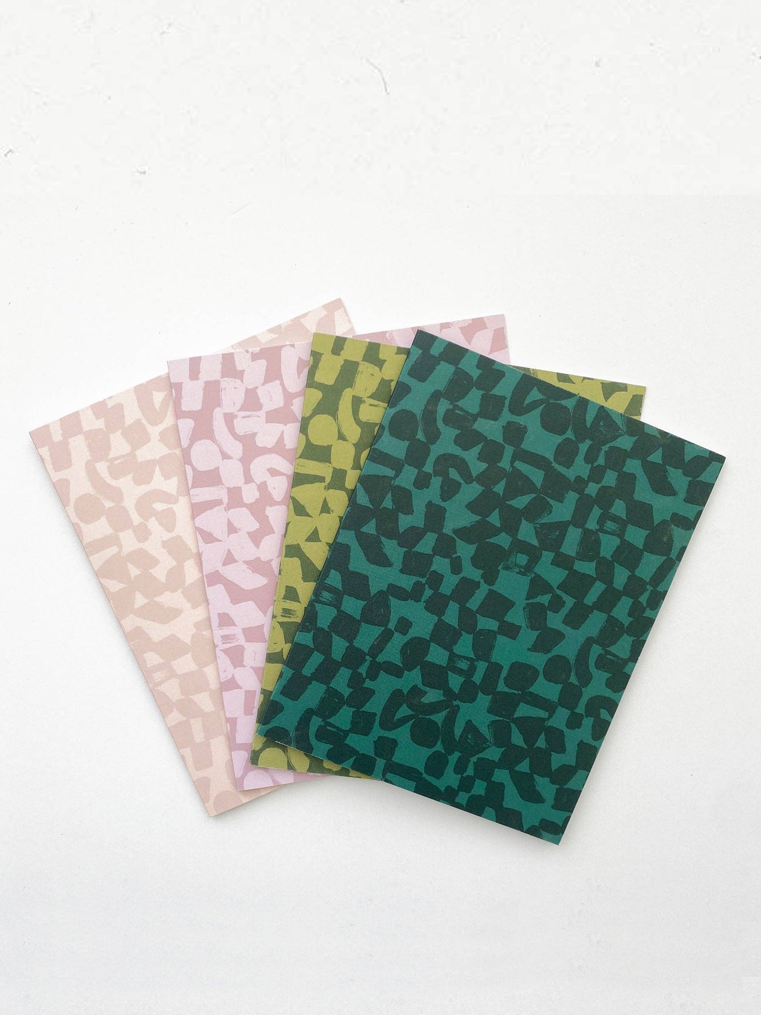 Jenny Pennywood Checkered Card Set