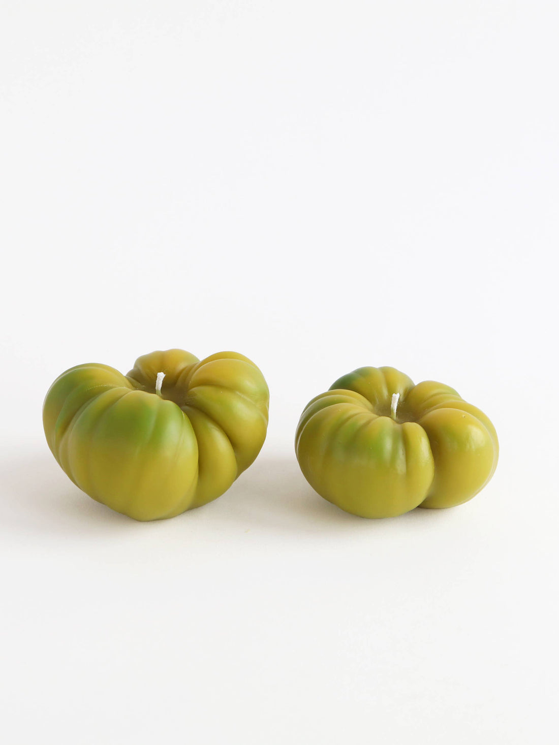 Heirloom Tomato Beeswax Candle: Green