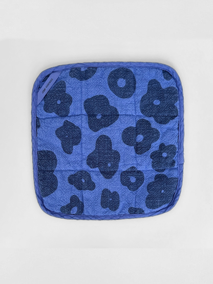 Jenny Pennywood Potholder - Faded Black