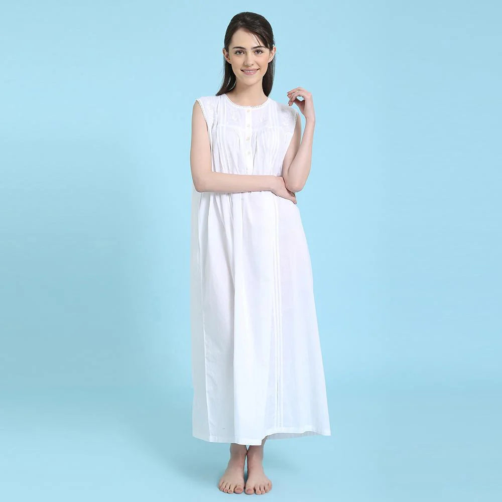 Laura Nightgown