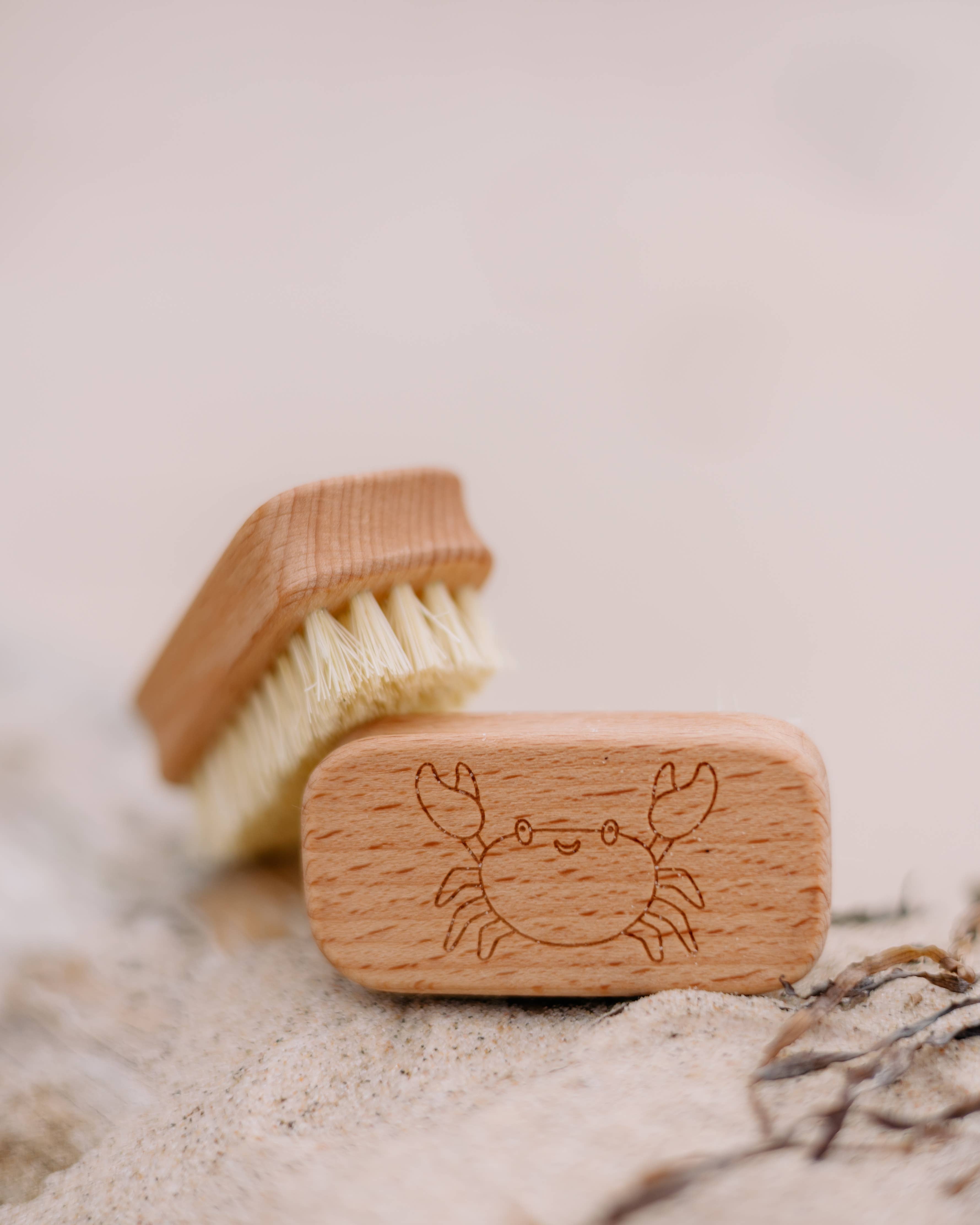 Small Nail Brush - Cute Crab