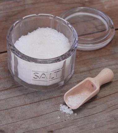 Salt Pot With Scoop