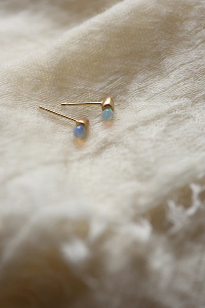 Opal Stud Earring - 14k gold